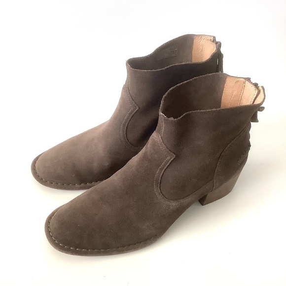 UGG Bandara Ankle Bootie Suede 7.5 - Picture 6 of 11